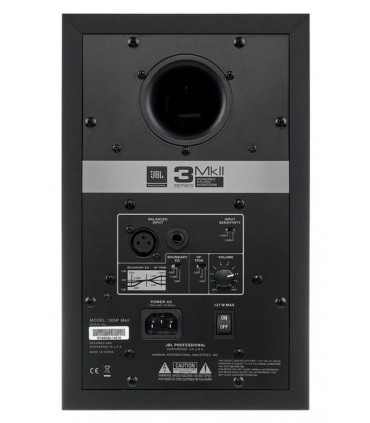 JBL 305P MKII Studio monitor with active speaker