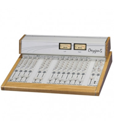 Console OXYGEN 5 FR26 Broadcast On Air
